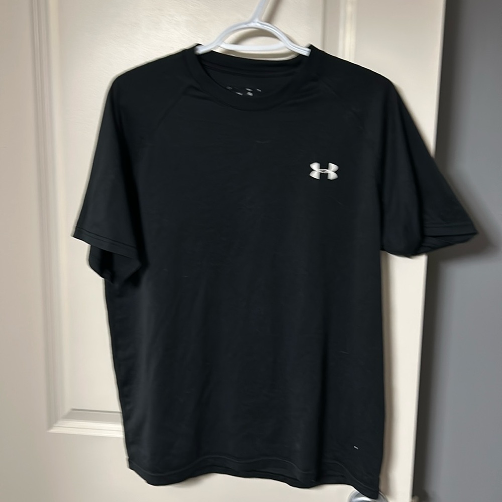 UA tshirt